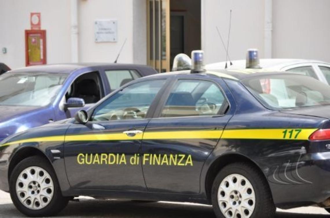 Pubblica foto su Facebook, preso latitante 19enne