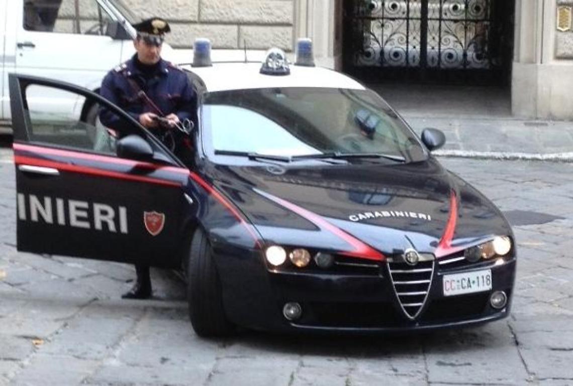 Cocaina tra i detersivi, negoziante arrestata