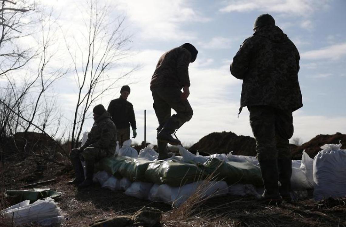 Russia, Ucraina attacca Kursk: quasi 80mila persone evacuate. Mosca lancia missile termobarico