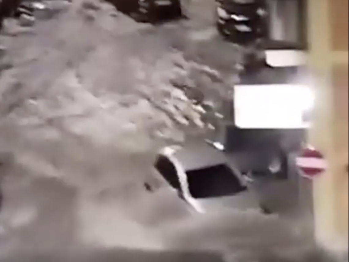 Bomba d'acqua, strade come fiumi nel Napoletano