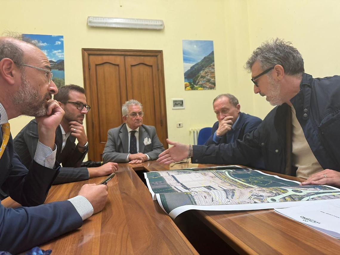 Allagamenti e strada chiusa: l’Agenzia di Sviluppo lavora ad uno studio  risolutivo