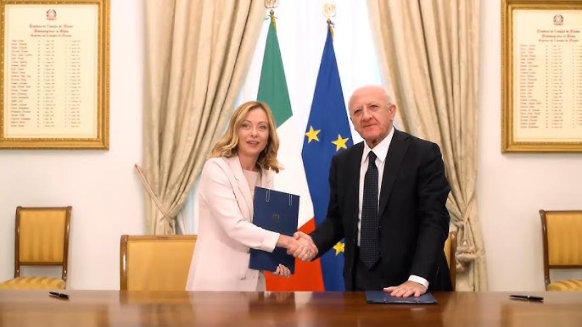 Terzo mandato, Meloni: &laquo;Oggi impugneremo legge campana&raquo;