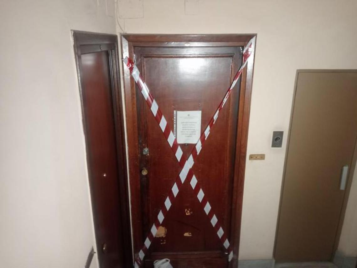 Uccide ex davanti ai figli: aveva braccialetto elettronico
