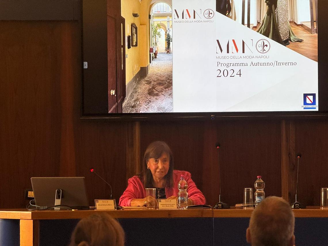 Museo della Moda di Napoli, un autunno tra libri e arte