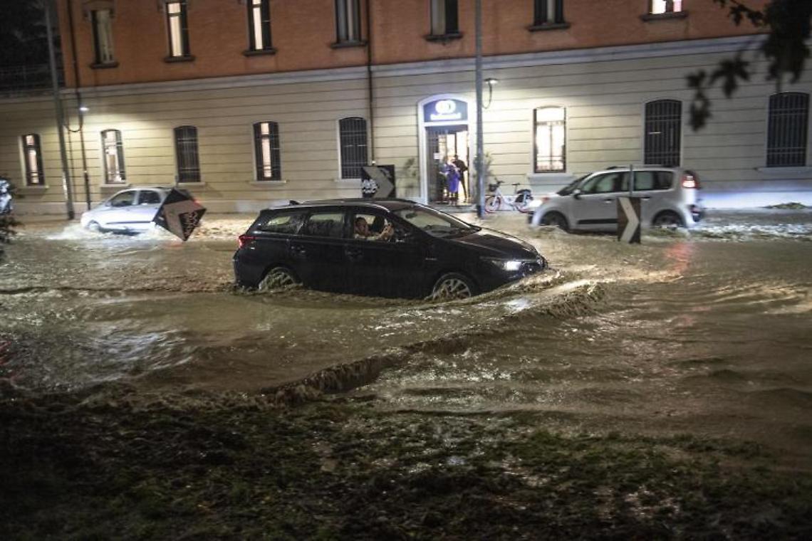 Maltempo devastante da Nord a Sud, un morto nel Bolognese