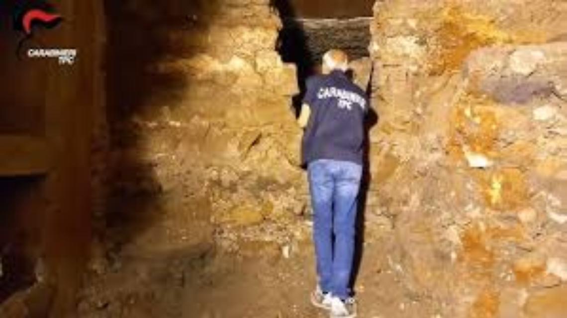 Il sequestro e "la conferma": Napoli pre-Ducato saccheggiata