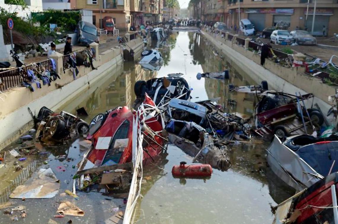 Alluvione Spagna, a Valencia si cercano i dispersi: «Non siamo ottimisti»