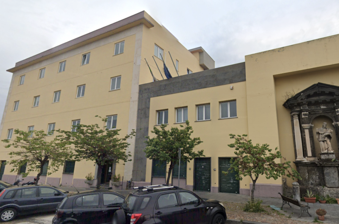 Prof aggredita da una trentina di genitori, disposta ispezione nella scuola