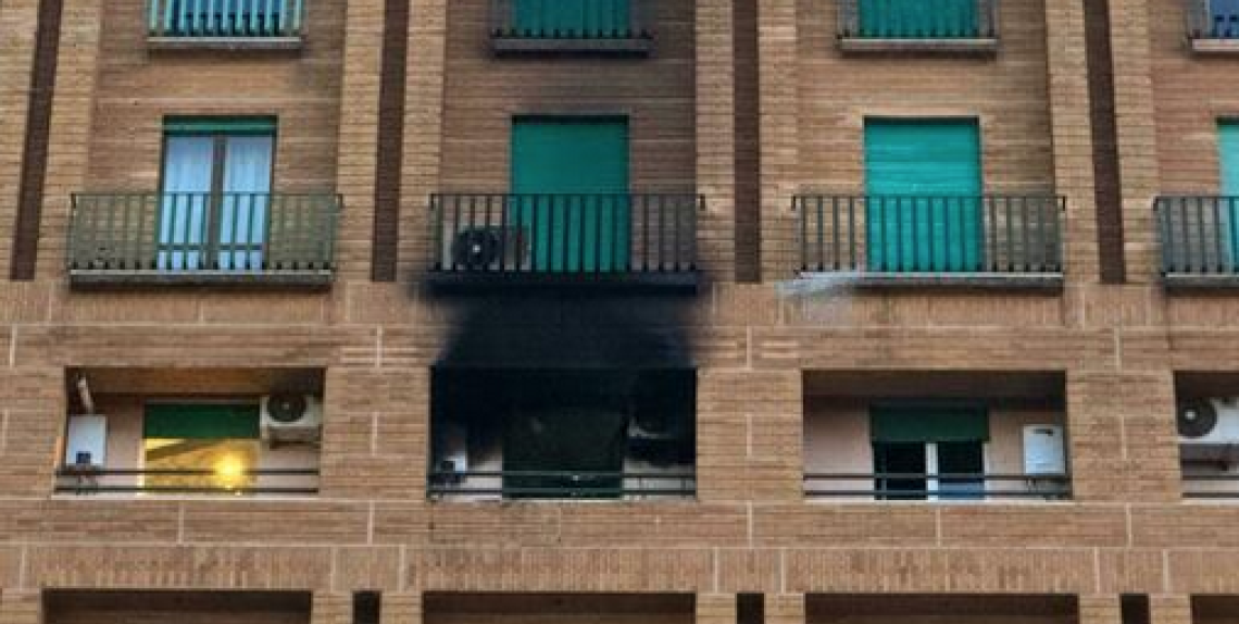 Fiamme nel b&b, muore una ragazza