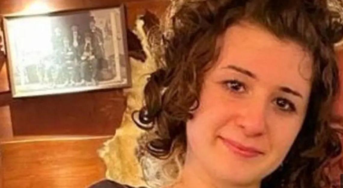 Studentessa italiana accoltellata dall'ex: è gravissima