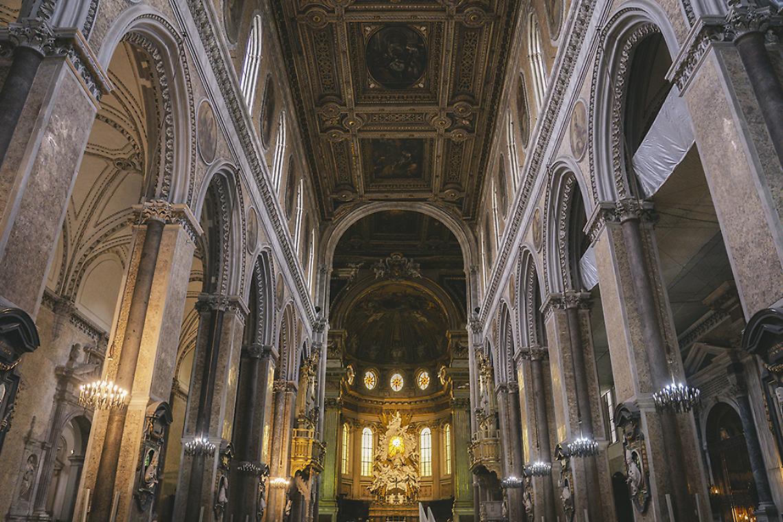 Natale a Napoli, le chiese protagoniste: al Duomo Gran Concerto di Natale con i Cantori di Posillipo