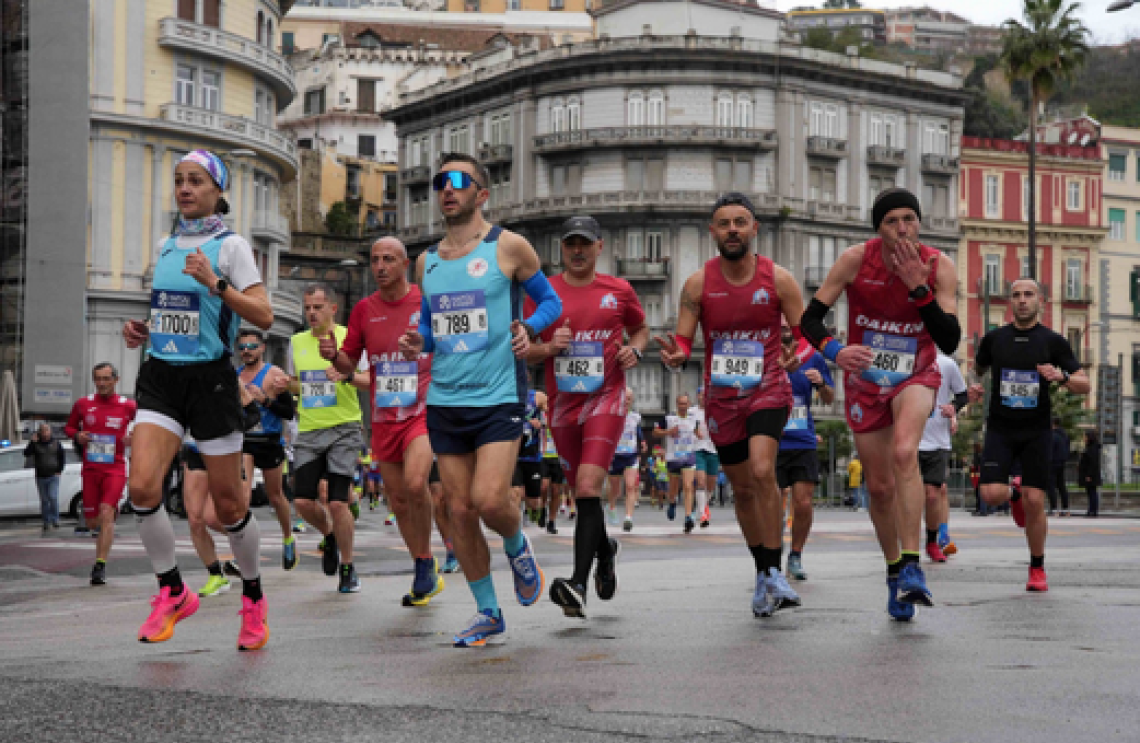 Napoli City Half Marathon, boom di iscritti stranieri