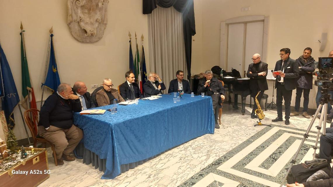 Acerra, presentata la raccolta di poesie di Giovanni Bianco