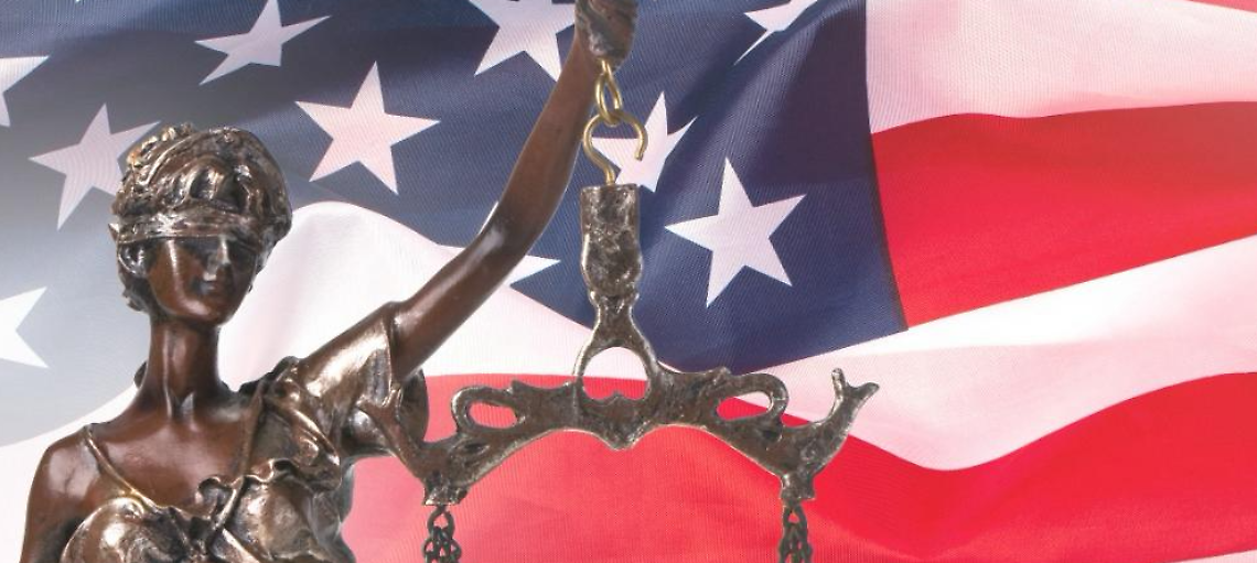 Il Processo Penale negli Stati Uniti di America: una guida essenziale di Alexandro Maria Tirelli