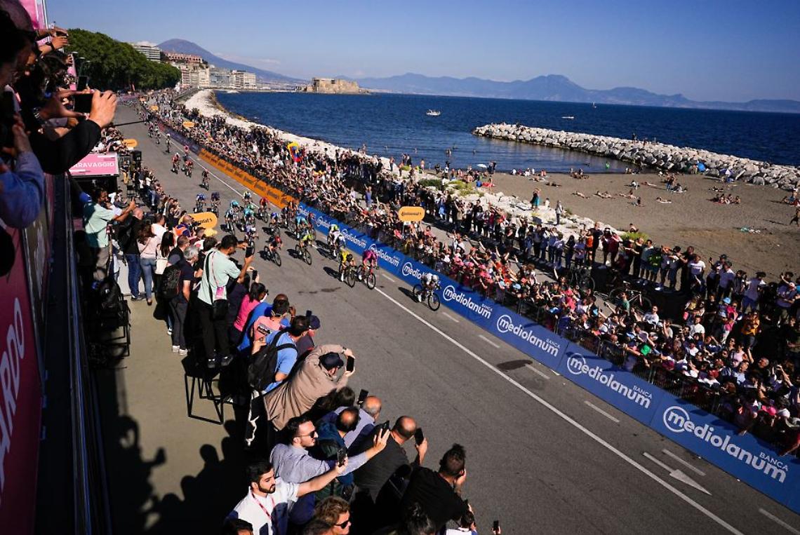 Giro d'Italia, Napoli ancora tappa obbligata