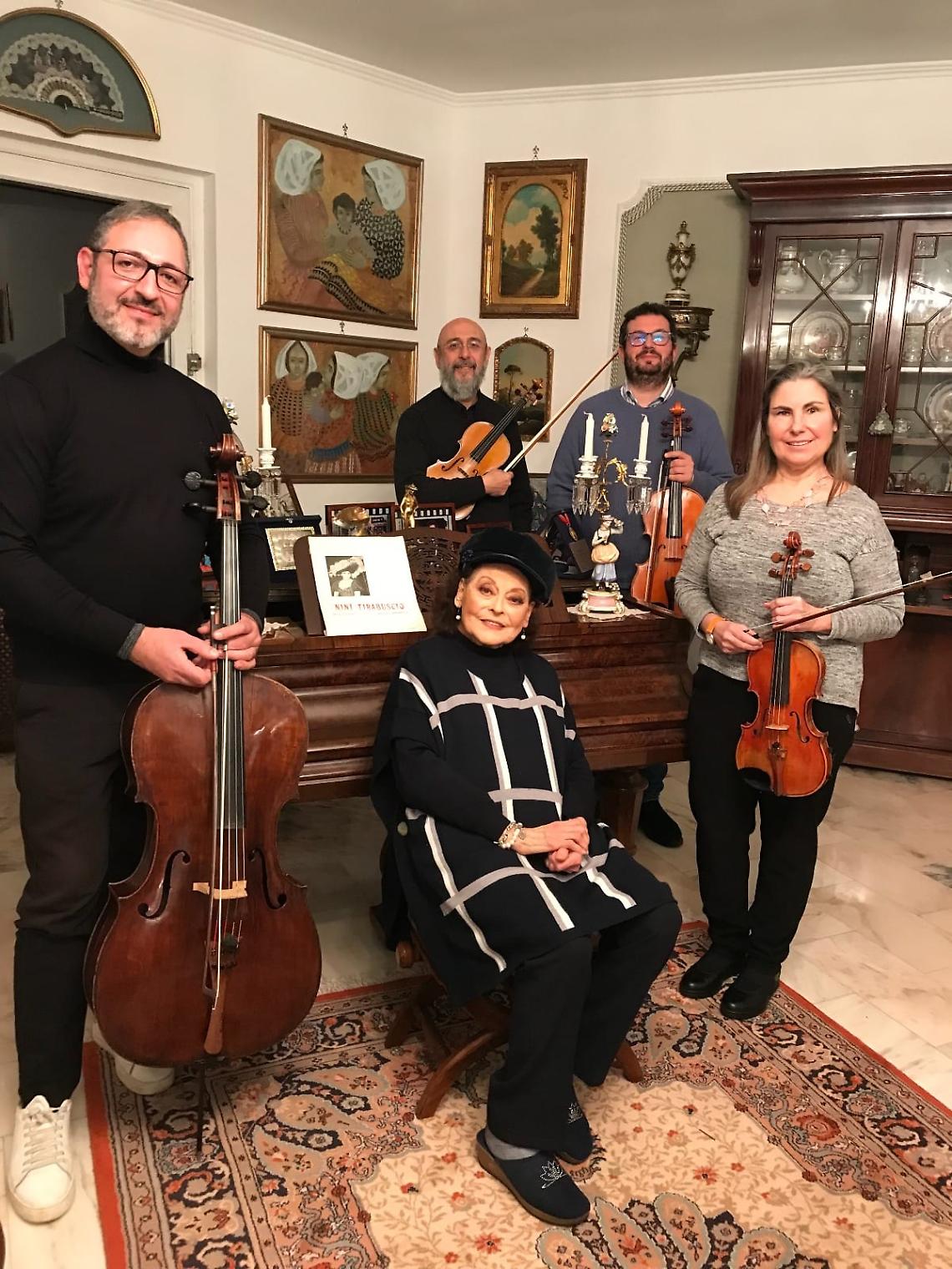 Omaggio ad Angela Luce, ultima dea