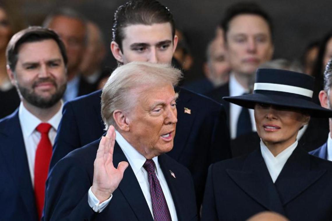 Trump ha giurato: è il Presidente degli Stati Uniti