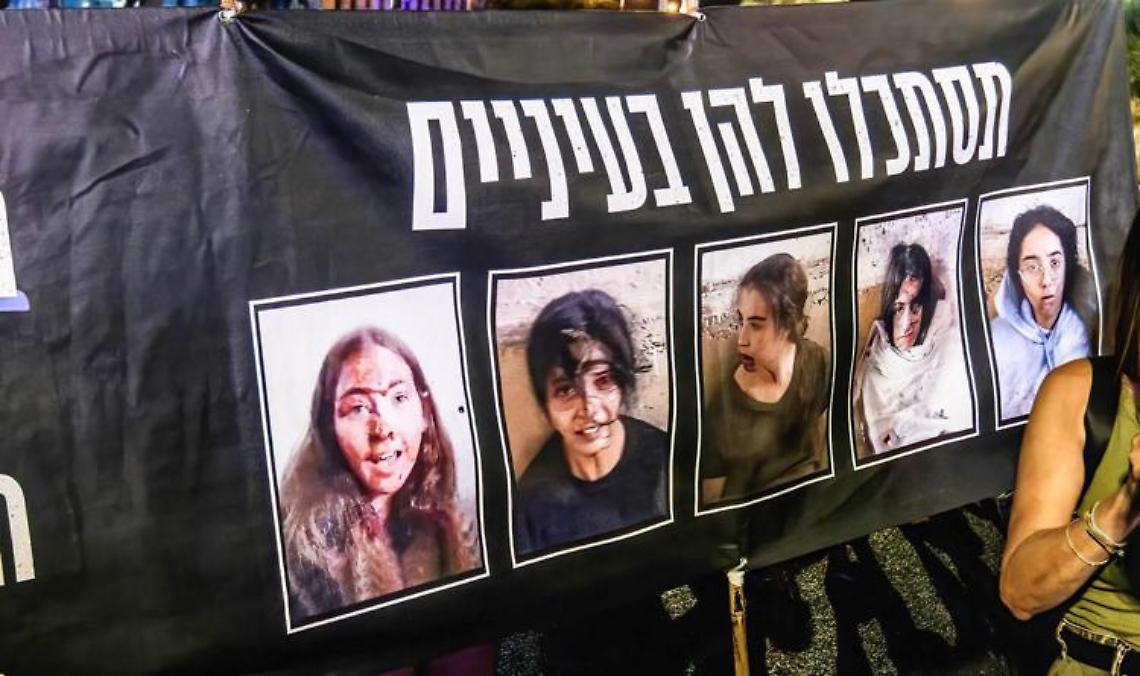 Ostaggi, Hamas libererà 4 soldatesse