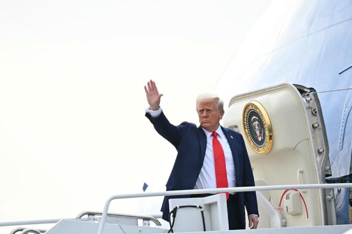 Trump insiste: «Credo che prenderemo il controllo della Groenlandia»