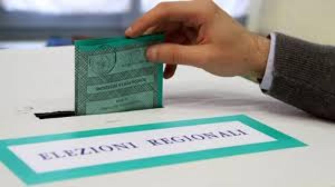 Il voto stanco della Campania e la politica del posto