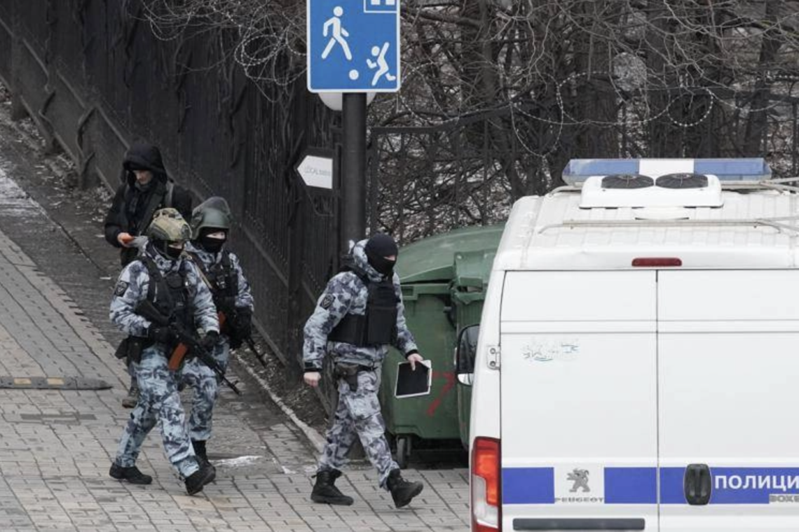 Esplosione a Mosca, ucciso fondatore battaglione “ArBat": era ricercato da Kiev