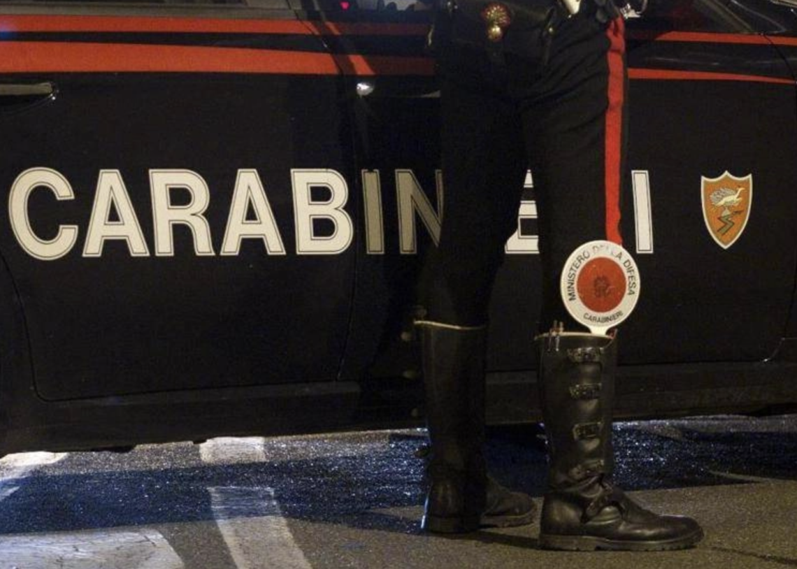 Guardia giurata spara al ladro, indagata per tentato omicidio