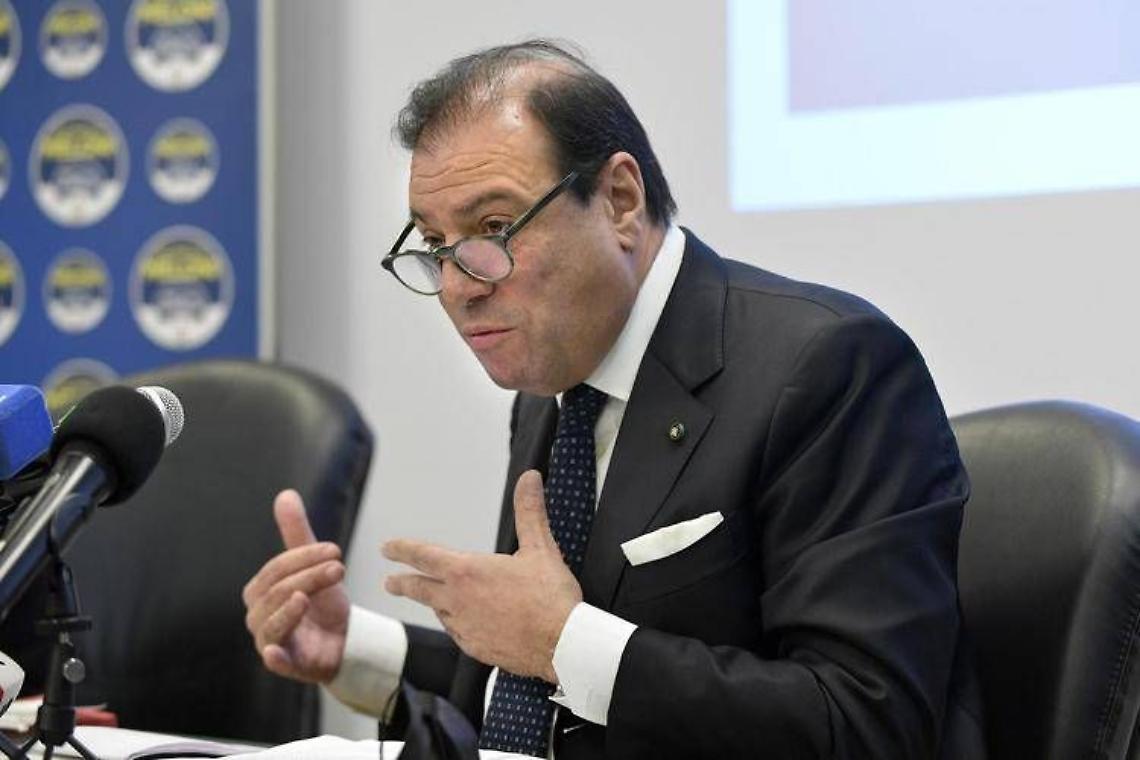 Rottamazione cartelle, Fratelli d'Italia apre a proposta Salvini: «Ma c'è problema risorse»