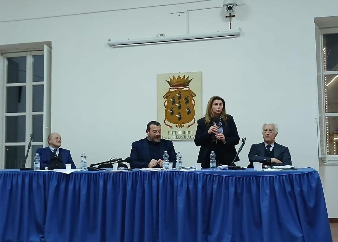 Sovraindebitamento a Pozzuoli, esperti a confronto 