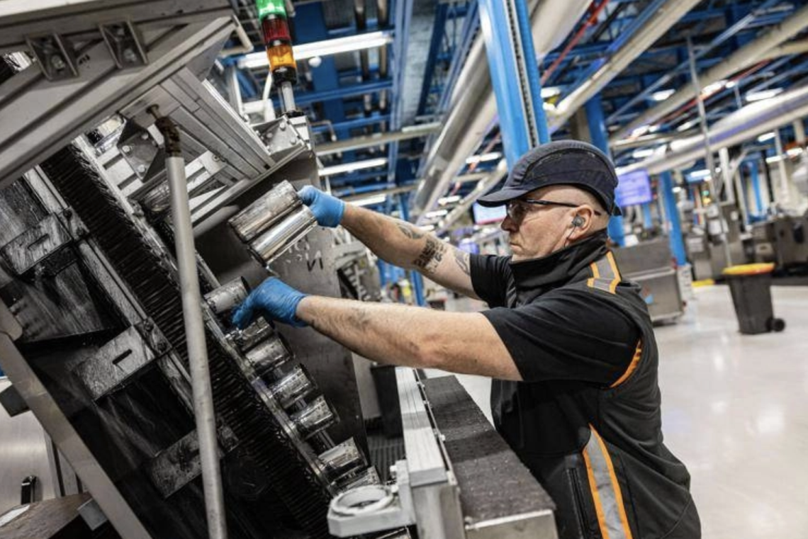 Frenare la crisi industriale e rilanciare l’artigianato
