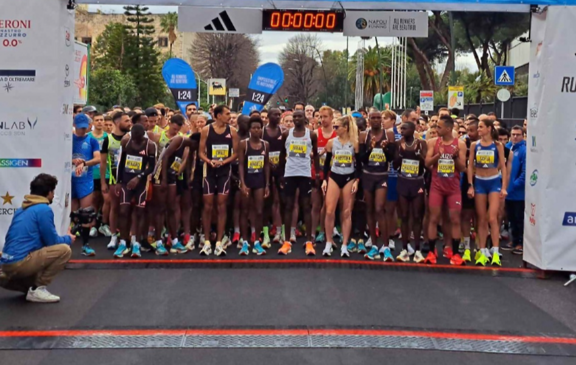 Tutta Napoli di corsa con la Half Marathon: in settemila alla partenza