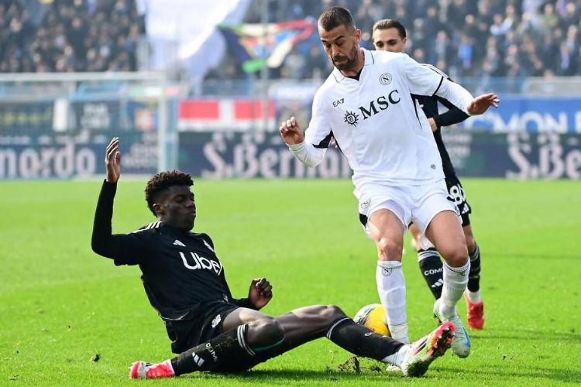 Il Napoli si butta via