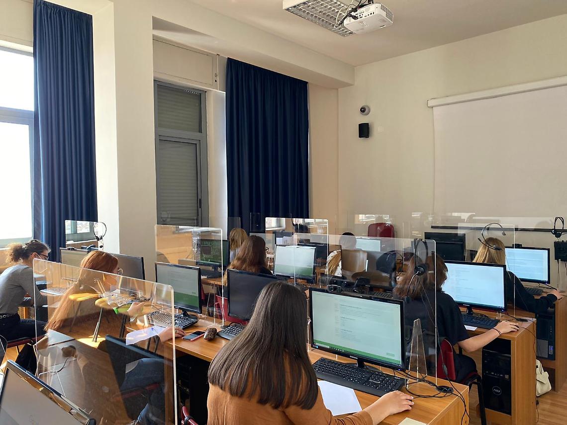 Suor Orsola, si riparte con i test d'ingresso