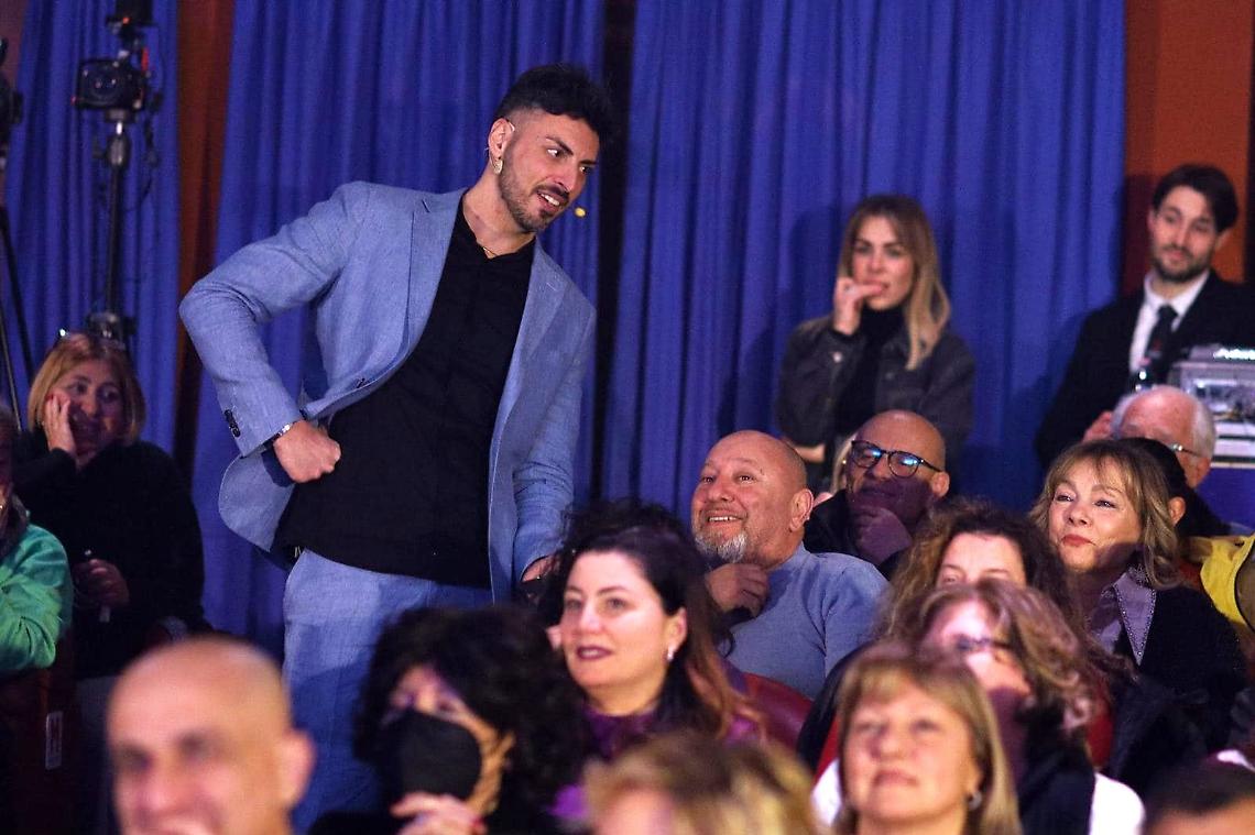 Mariano Grillo e il successo di “Tutto Fuori Controllo”