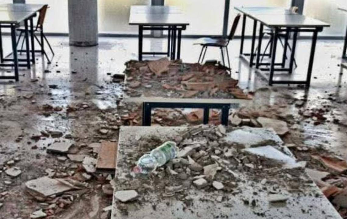 Crollo a Ingegneria, gli architetti: «Su manutenzione edifici serve cambio di passo»