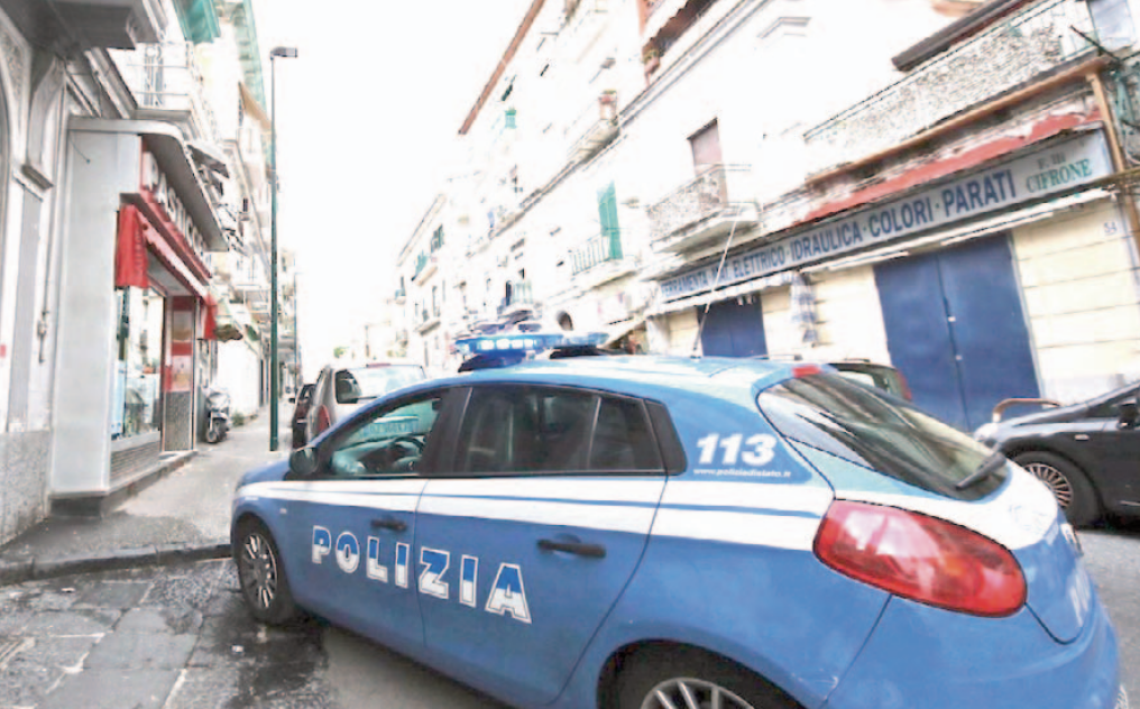 Controllo per uno “spinello", rivolta contro la polizia