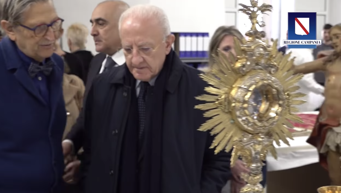 De Luca: «Tre anni e 15 milioni per il recupero dei beni degli Incurabili» 