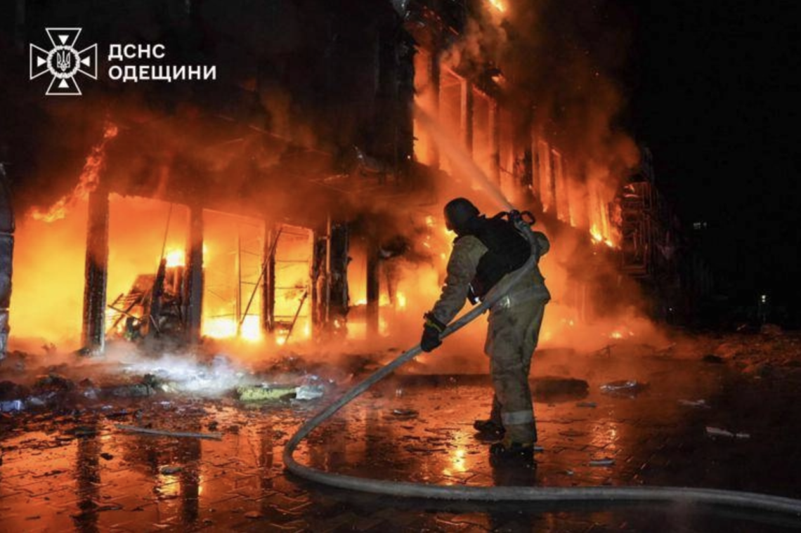 Ucraina, droni russi attaccano Odessa: vittime e danni alle infrastrutture