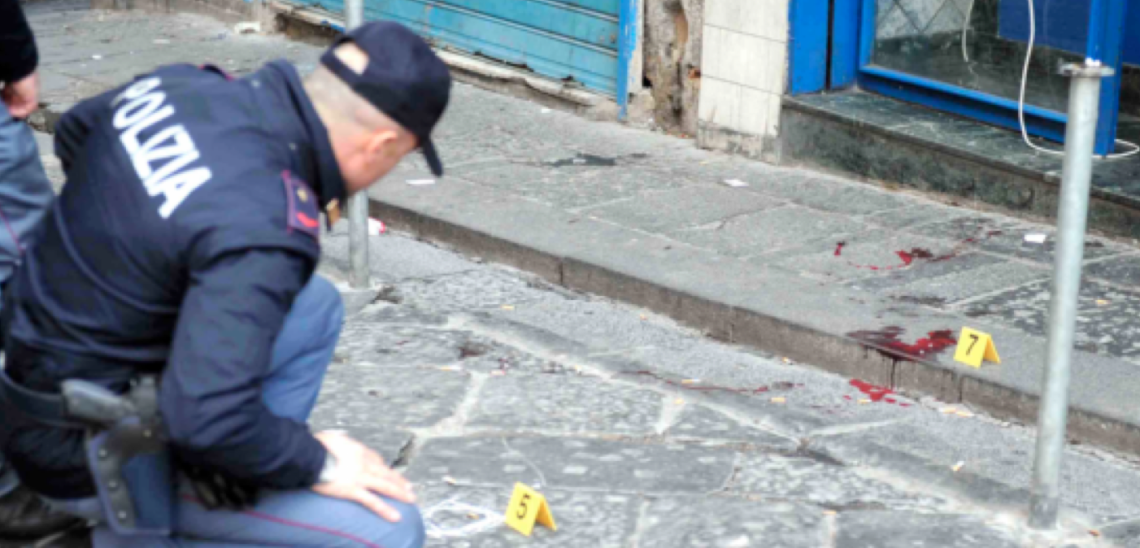 Fendenti all’ex suocero: arrestati