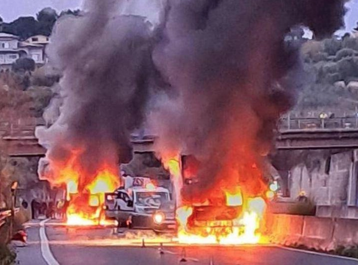 Terrore sull'Aurelia, banditi assaltano portavalori e fuggono col bottino