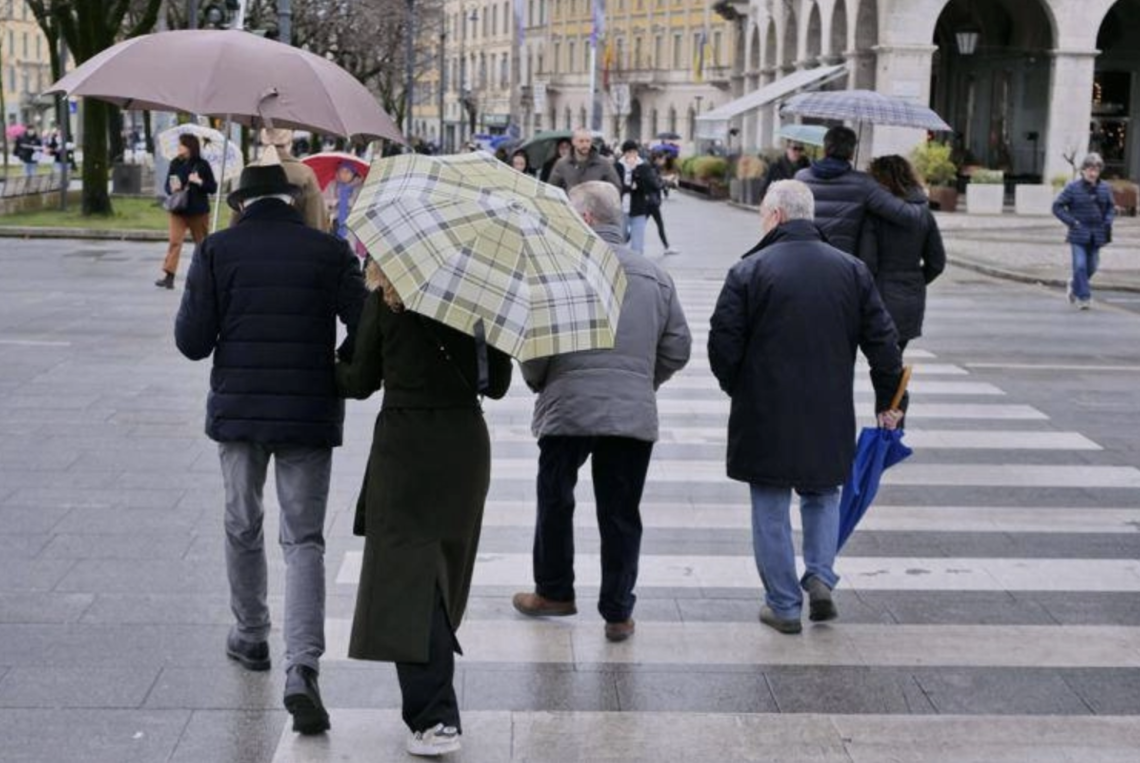 Caldo anomalo fino a 34°, poi brusco cambio meteo con piogge e nubifragi