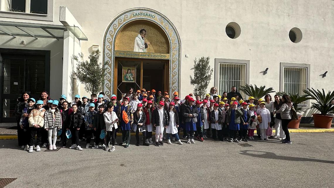 Centinaia di ragazzi al Vocazionario di Pianura: scuole e giornalismo nel segno di San Giustino