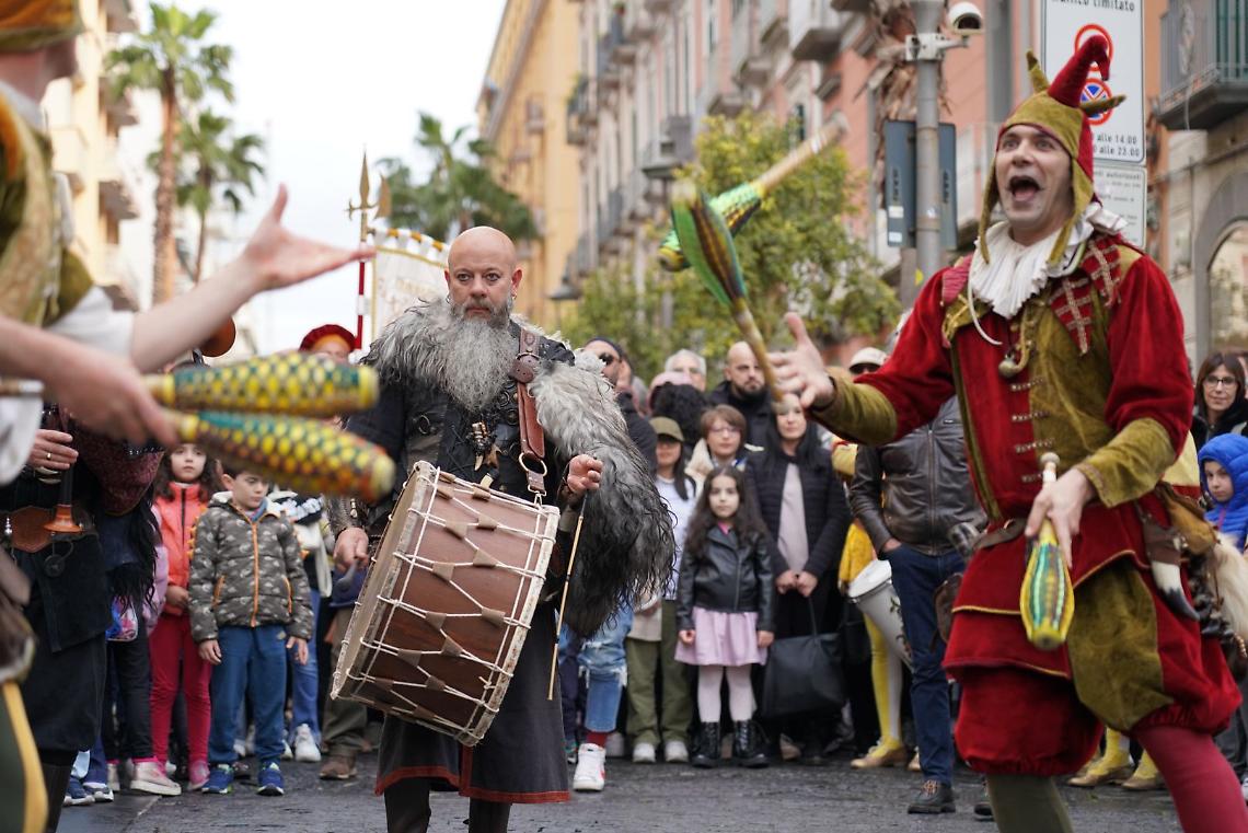 Fiera del Crocifisso Ritrovato, tra giullari e cantastorie
