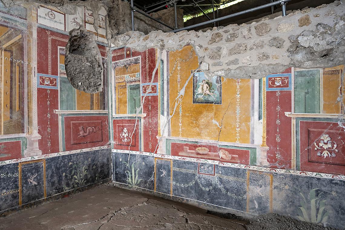 Pompei, nella domus di Elle e Frisso i segni della furia del Vesuvio