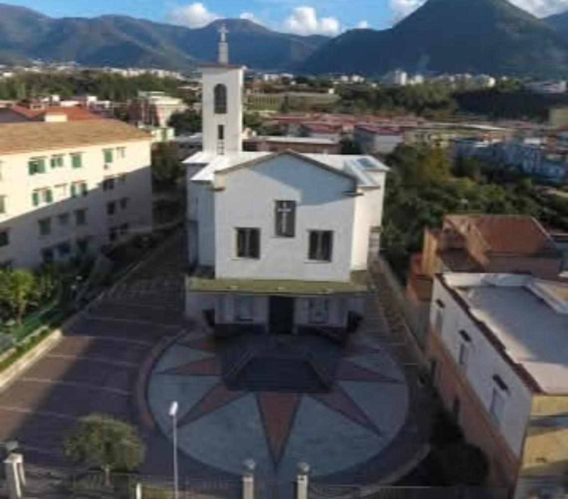 Ecco il campetto per i ragazzi e lo spazio verde per tutti