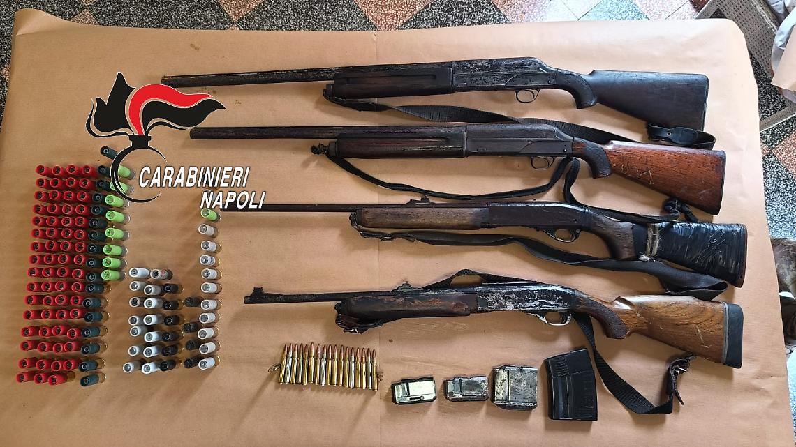 Blitz sui Monti Lattari, trovate armi e munizioni