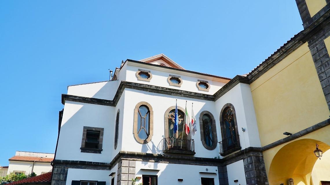 Sindaco arrestato, il prefetto lo sospende