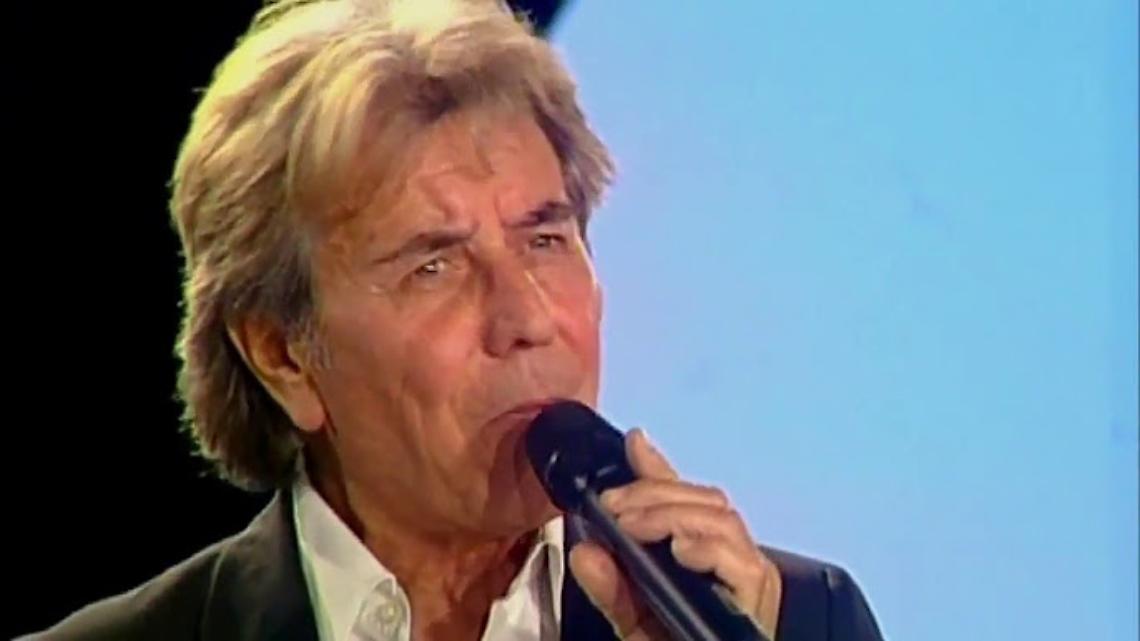 Rilanciamo di sera il folklore e la canzone napoletana 