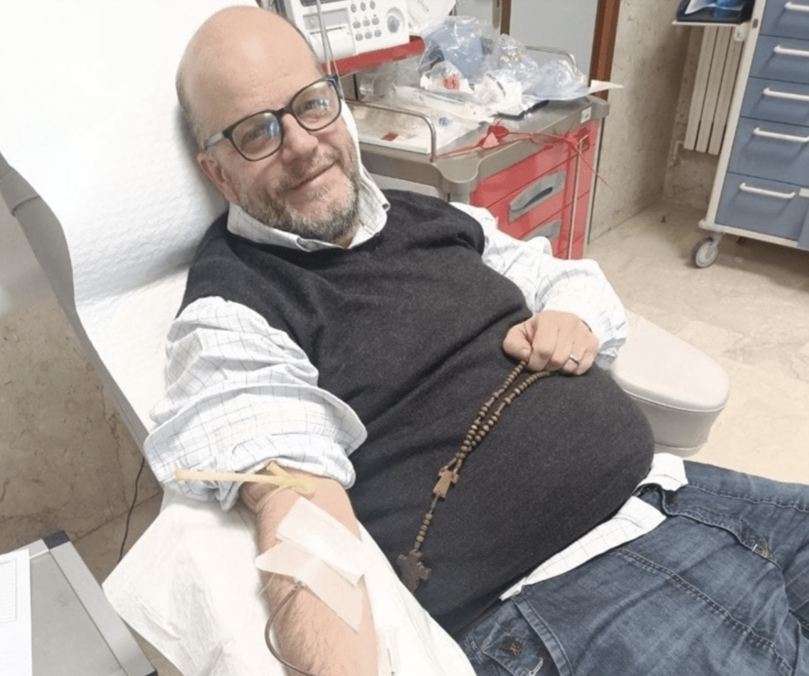 «Doniamo il sangue», l'appello di Riccardo Rossi