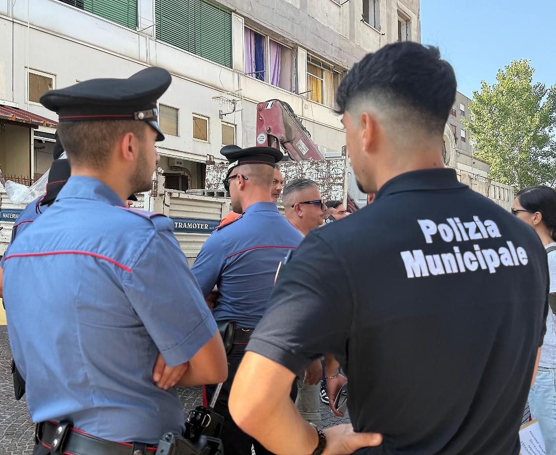 Case occupate dal clan, blitz a Ponticelli