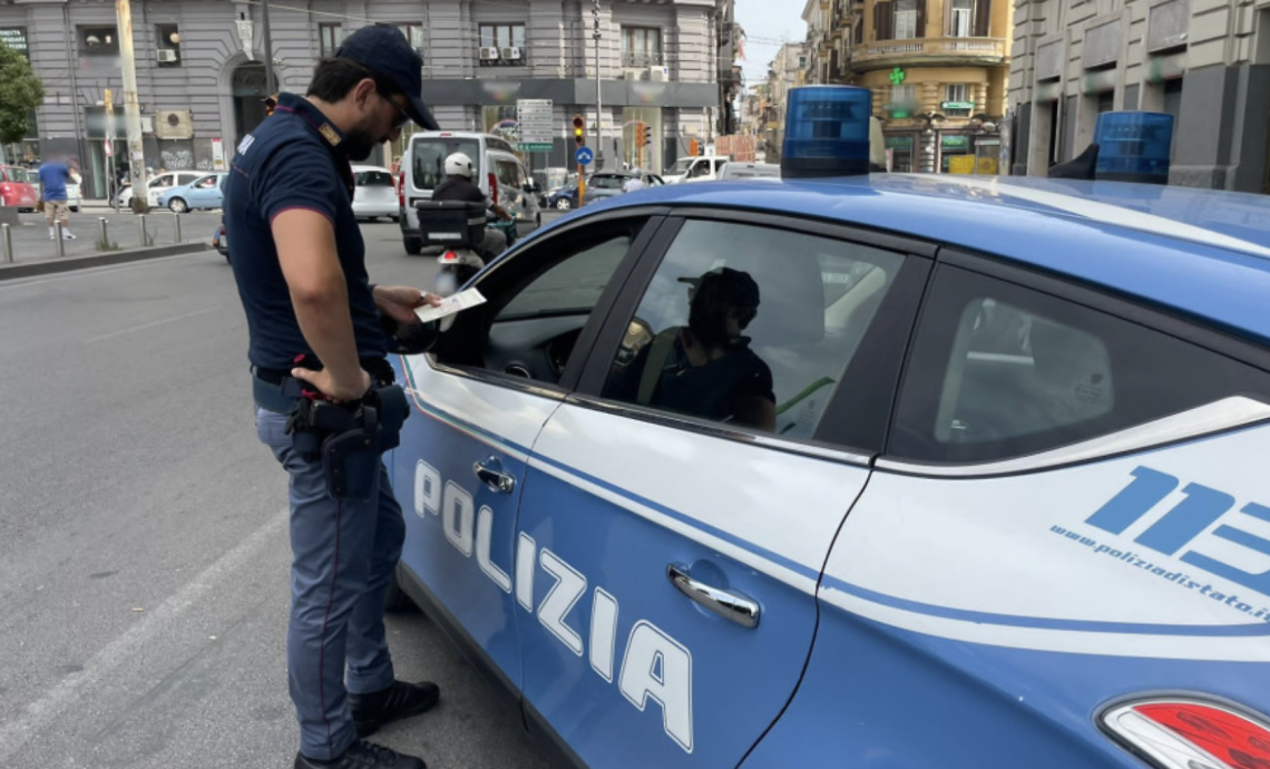Arrestato con droga e denaro contante, finisce in manette 